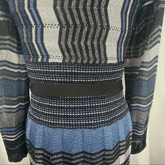 EUC Laundry Metallic Knit Dress Med - Picture 8 of 14
